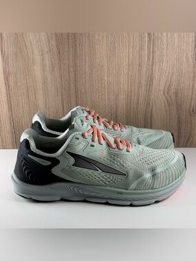 Altra Torin 5 Running Shoes Mint Green ALOA547X007 Women’s Size 9
